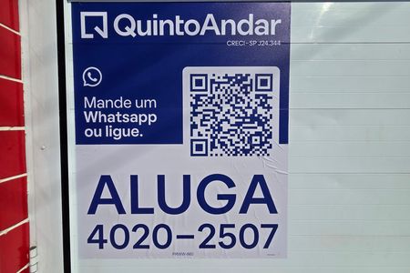 Casa de condomínio para alugar com 70m², 1 quarto e 1 vaga Casa de condomínio para alugar com 70m², 1 quarto e 1 vagaQR