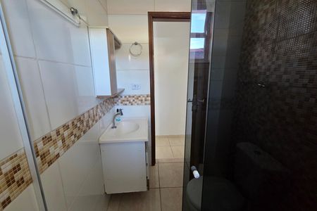 Casa de condomínio para alugar com 70m², 1 quarto e 1 vaga Casa de condomínio para alugar com 70m², 1 quarto e 1 vagaBanheiro