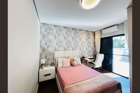 Casa de Condomínio à venda com 3 quartos, 250m² em Santa Cruz, Valinhos