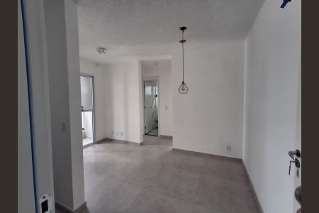 Apartamento para alugar com 34m², 1 quarto e sem vaga
