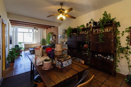 Apartamento à venda com 114m², 2 quartos e sem vaga Apartamento à venda com 114m², 2 quartos e sem vagaSala