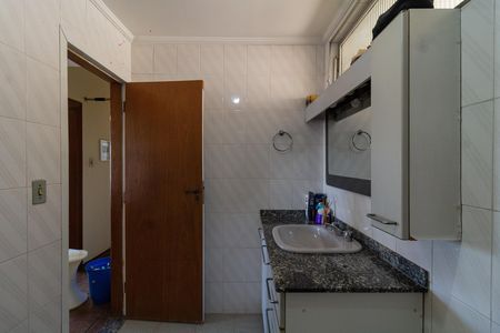 Apartamento à venda com 114m², 2 quartos e sem vaga Apartamento à venda com 114m², 2 quartos e sem vagaBanheiro