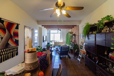 Apartamento à venda com 114m², 2 quartos e sem vaga Apartamento à venda com 114m², 2 quartos e sem vagaSala
