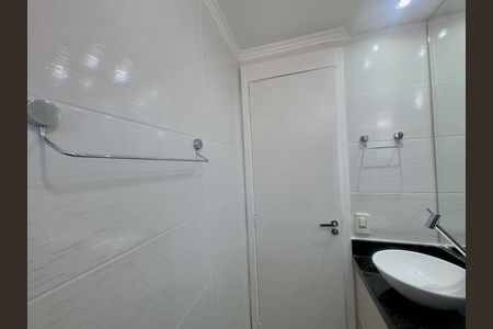 Apartamento para alugar com 44m², 2 quartos e 1 vaga Apartamento para alugar com 44m², 2 quartos e 1 vagaBanheiro