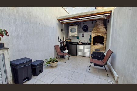 Casa para alugar com 100m², 3 quartos e 2 vagas