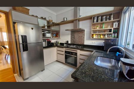 Casa para alugar com 100m², 3 quartos e 2 vagas