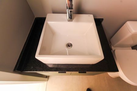 Studio para alugar com 43m², 1 quarto e sem vaga Studio para alugar com 43m², 1 quarto e sem vagaBanheiro