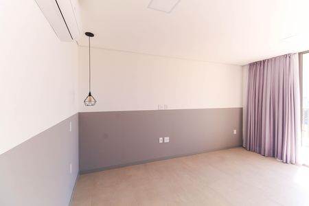 Studio para alugar com 43m², 1 quarto e sem vaga Studio para alugar com 43m², 1 quarto e sem vagaSala/Quarto