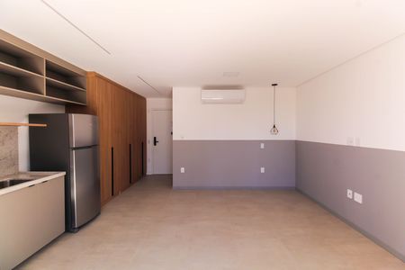 Studio para alugar com 43m², 1 quarto e sem vaga Studio para alugar com 43m², 1 quarto e sem vagaSala/Quarto