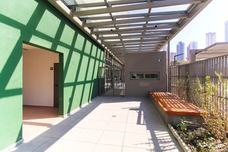 Studio para alugar com 43m², 1 quarto e sem vaga Studio para alugar com 43m², 1 quarto e sem vagaEntrada