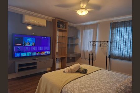 Casa para alugar com 90m², 1 quarto e 4 vagas Casa para alugar com 90m², 1 quarto e 4 vagasQuarto
