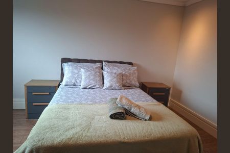 Quarto de casa para alugar com 1 quarto, 90m² em Vera Cruz, Gravataí