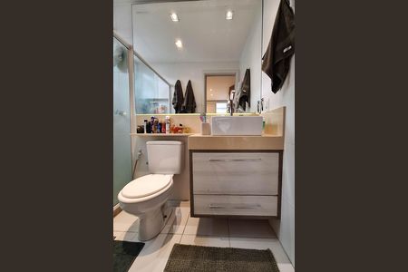 Apartamento para alugar com 100m², 2 quartos e 1 vaga Apartamento para alugar com 100m², 2 quartos e 1 vagaBanheiro da Suíte 1