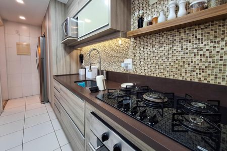 Apartamento para alugar com 100m², 2 quartos e 1 vaga Apartamento para alugar com 100m², 2 quartos e 1 vagaCozinha
