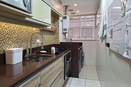 Apartamento para alugar com 100m², 2 quartos e 1 vaga Apartamento para alugar com 100m², 2 quartos e 1 vagaCozinha