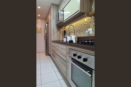 Apartamento para alugar com 100m², 2 quartos e 1 vaga Apartamento para alugar com 100m², 2 quartos e 1 vagaCozinha