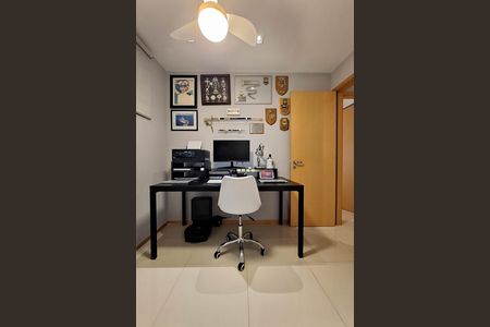 Apartamento para alugar com 100m², 2 quartos e 1 vaga Apartamento para alugar com 100m², 2 quartos e 1 vagaQuarto 1
