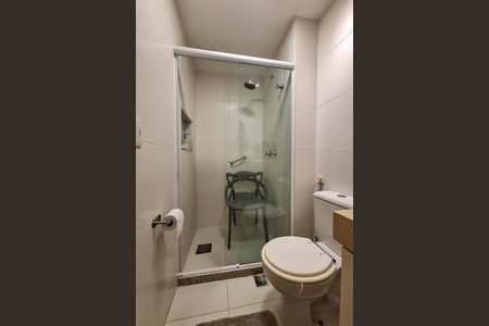 Apartamento para alugar com 100m², 2 quartos e 1 vaga Apartamento para alugar com 100m², 2 quartos e 1 vagaBanheiro