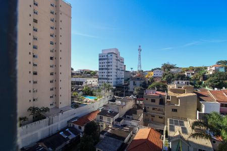 Apartamento para alugar com 74m², 2 quartos e 1 vaga Apartamento para alugar com 74m², 2 quartos e 1 vagaVista do Quarto 1