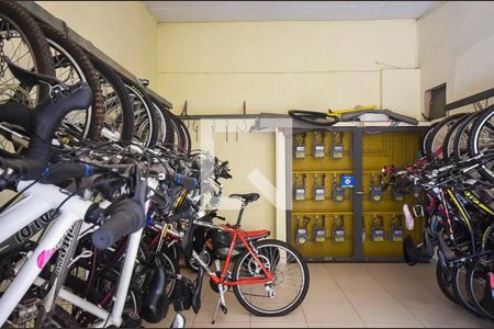 Apartamento para alugar com 74m², 2 quartos e 1 vaga Apartamento para alugar com 74m², 2 quartos e 1 vagaÁrea comum