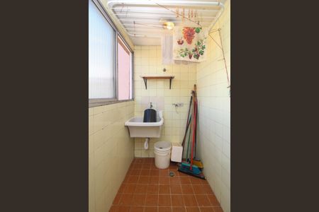 Apartamento para alugar com 74m², 2 quartos e 1 vaga Apartamento para alugar com 74m², 2 quartos e 1 vagaÁrea de Serviço