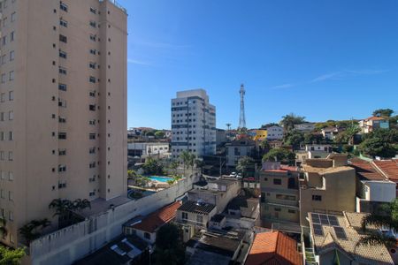 Vista Quarto 1 de apartamento para alugar com 2 quartos, 74m² em Jardim Monte Kemel, São Paulo