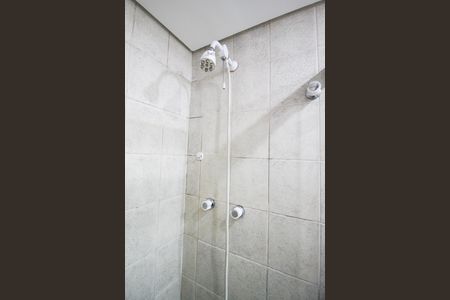 Banheiro de apartamento para alugar com 1 quarto, 38m² em Moema, São Paulo