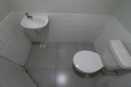 Casa para alugar com 70m², 1 quarto e sem vaga Casa para alugar com 70m², 1 quarto e sem vagaBanheiro da Suíte