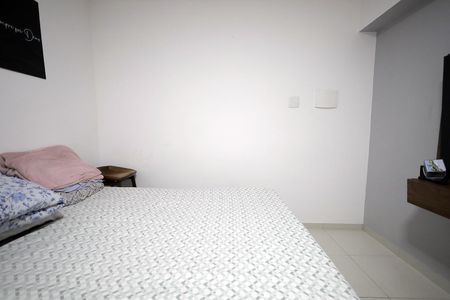 Sala de apartamento para alugar com 2 quartos, 50m² em Vila Eldizia, Santo André