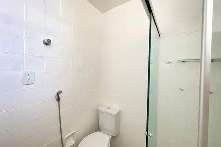 Banheiro de apartamento à venda com 3 quartos, 74m² em Cidade Nova, Belo Horizonte