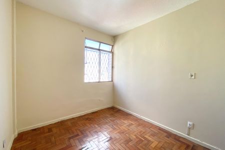 Apartamento à venda com 74m², 3 quartos e 1 vaga Apartamento à venda com 74m², 3 quartos e 1 vagaQuarto 2
