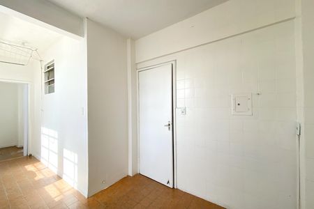 Apartamento à venda com 74m², 3 quartos e 1 vaga Apartamento à venda com 74m², 3 quartos e 1 vagaCozinha