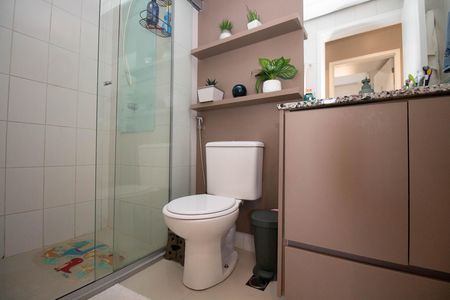 Apartamento à venda com 65m², 2 quartos e 1 vaga Apartamento à venda com 65m², 2 quartos e 1 vagaBanheiro Social