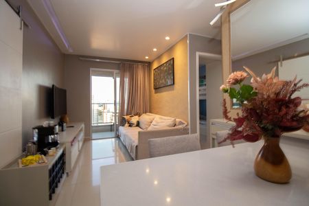 Apartamento à venda com 65m², 2 quartos e 1 vaga Apartamento à venda com 65m², 2 quartos e 1 vagaSala