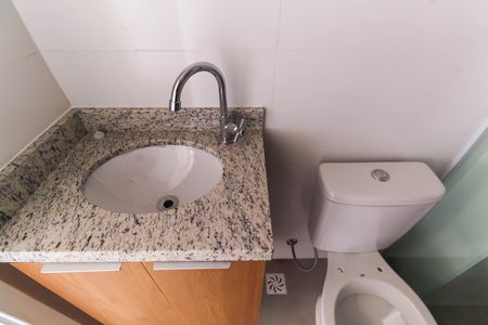 Apartamento para alugar com 38m², 2 quartos e sem vaga Apartamento para alugar com 38m², 2 quartos e sem vagaBanheiro