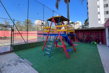 Apartamento para alugar com 49m², 2 quartos e 1 vagaPlayground