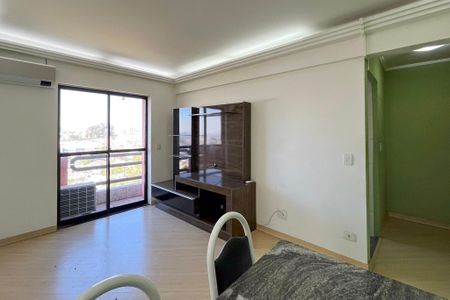Sala de apartamento para alugar com 2 quartos, 49m² em Jardim Celeste, São Paulo