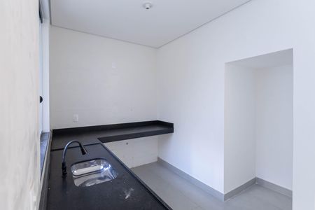 Casa à venda com 100m², 3 quartos e 2 vagas Casa à venda com 100m², 3 quartos e 2 vagasCozinha