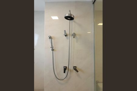 Apartamento à venda com 275m², 3 quartos e 4 vagas Apartamento à venda com 275m², 3 quartos e 4 vagasBanheiro da Suíte 3