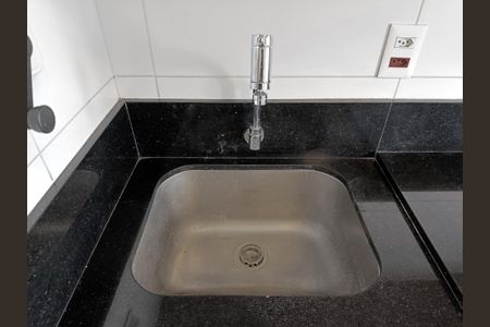 Apartamento à venda com 275m², 3 quartos e 4 vagas Apartamento à venda com 275m², 3 quartos e 4 vagasÁrea de Serviço