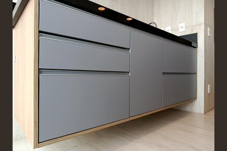 Apartamento à venda com 275m², 3 quartos e 4 vagas Apartamento à venda com 275m², 3 quartos e 4 vagasVaranda