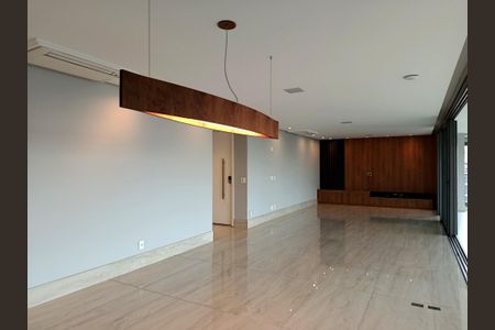 Apartamento à venda com 275m², 3 quartos e 4 vagas Apartamento à venda com 275m², 3 quartos e 4 vagasSala
