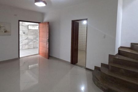 Sala - 1º Piso de casa para alugar com 3 quartos, 120m² em Aparecida, Santos