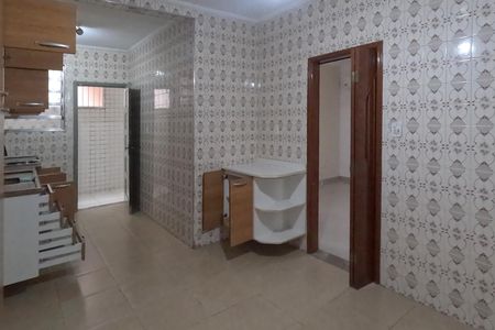 Casa para alugar com 120m², 3 quartos e 4 vagasCozinha - 1º Piso