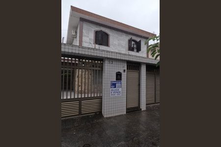 Casa para alugar com 120m², 3 quartos e 4 vagasFachada | Adesivo/Placa Quintoandar instalado 