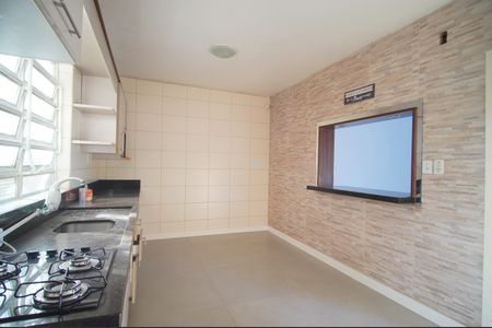 Casa para alugar com 180m², 3 quartos e 2 vagasCozinha