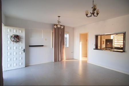 Sala de casa à venda com 3 quartos, 180m² em Vila Nova, Novo Hamburgo