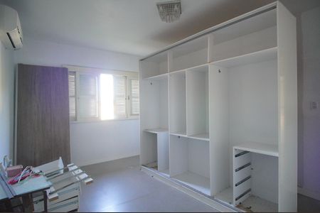 Casa para alugar com 180m², 3 quartos e 2 vagasSuíte