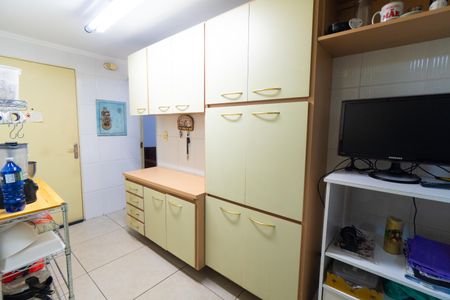 Cozinha de apartamento à venda com 2 quartos, 48m² em Vila Santa Catarina, São Paulo
