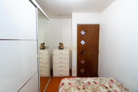 Quarto 1 de apartamento à venda com 2 quartos, 48m² em Vila Santa Catarina, São Paulo